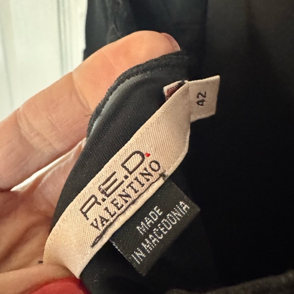 Vintage Valentino Elegant Black One Shoulder Dress - Picture 6 of 11